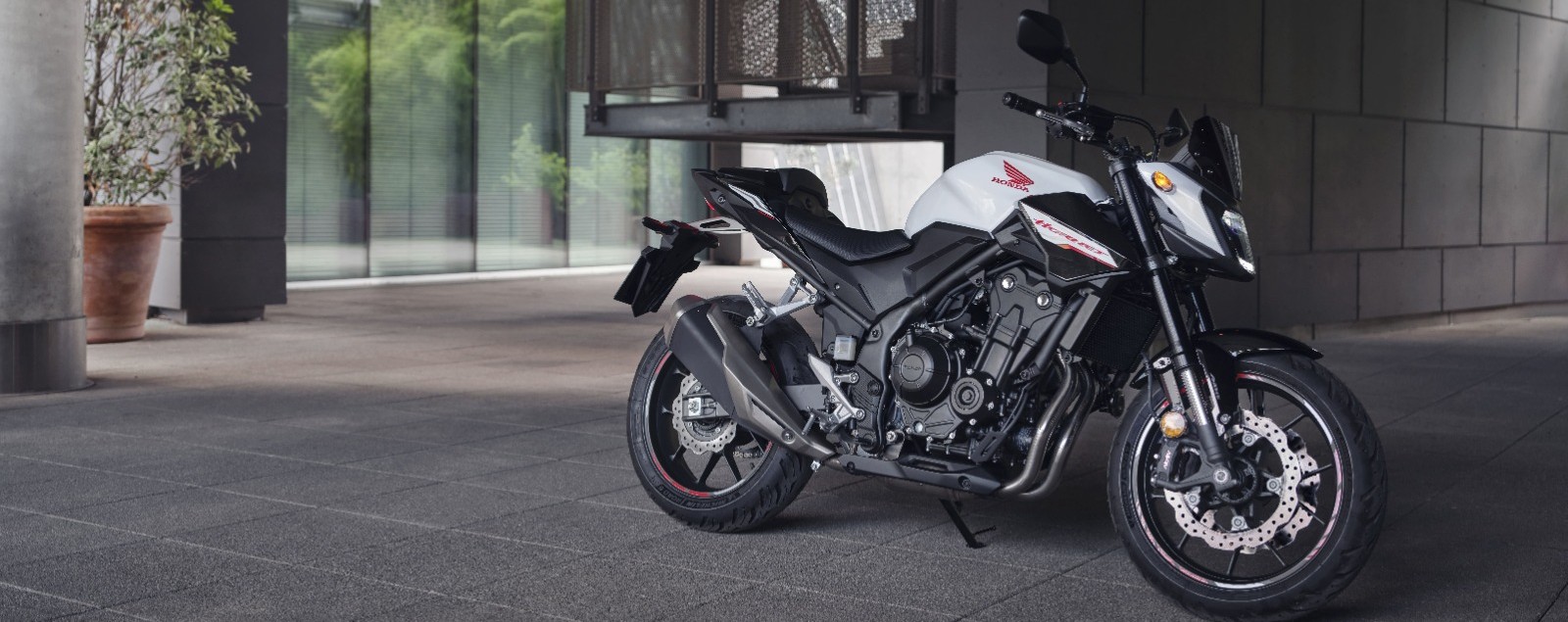 HONDA Hornet 750 2026 Motocar Honda